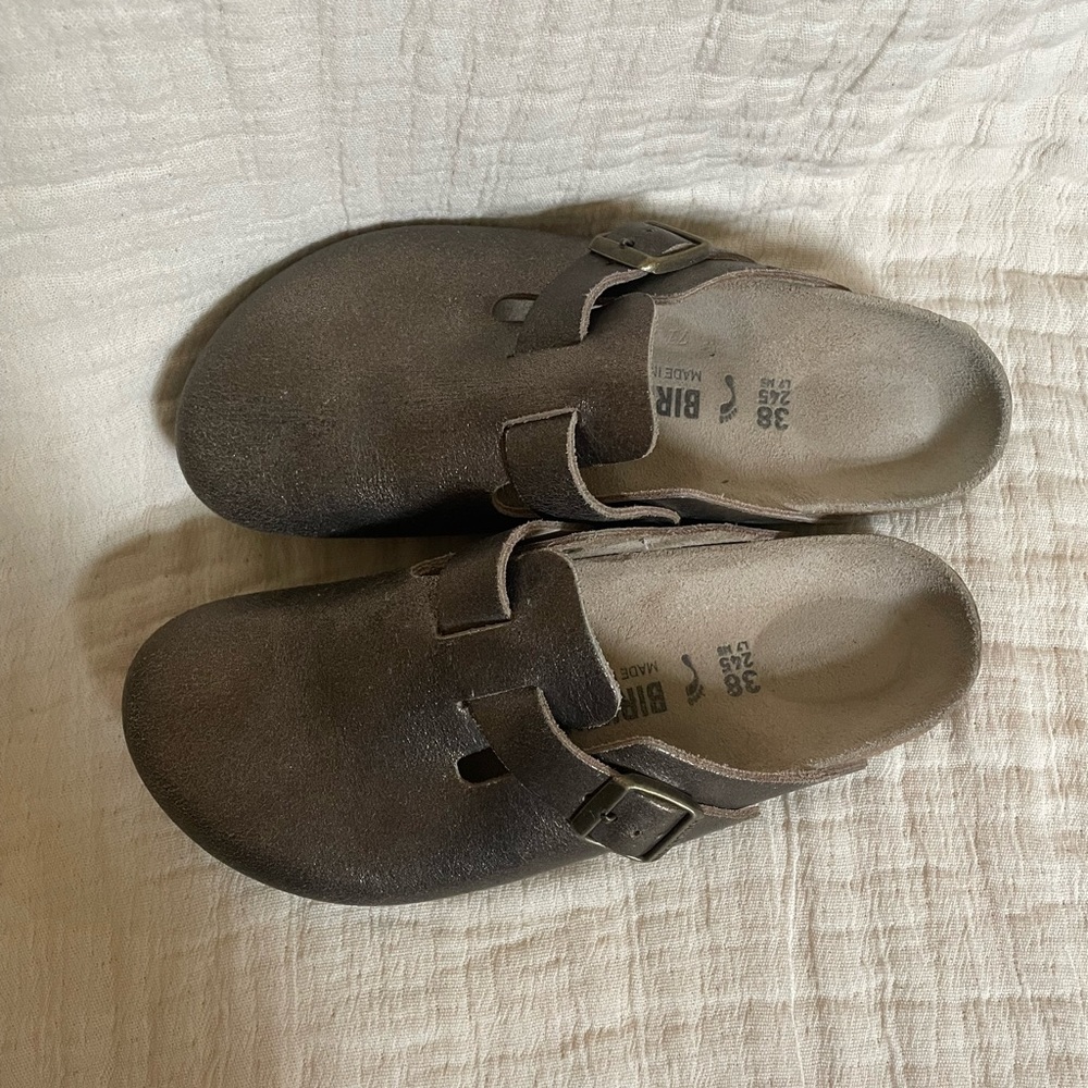 Boston Birkenstock clogs